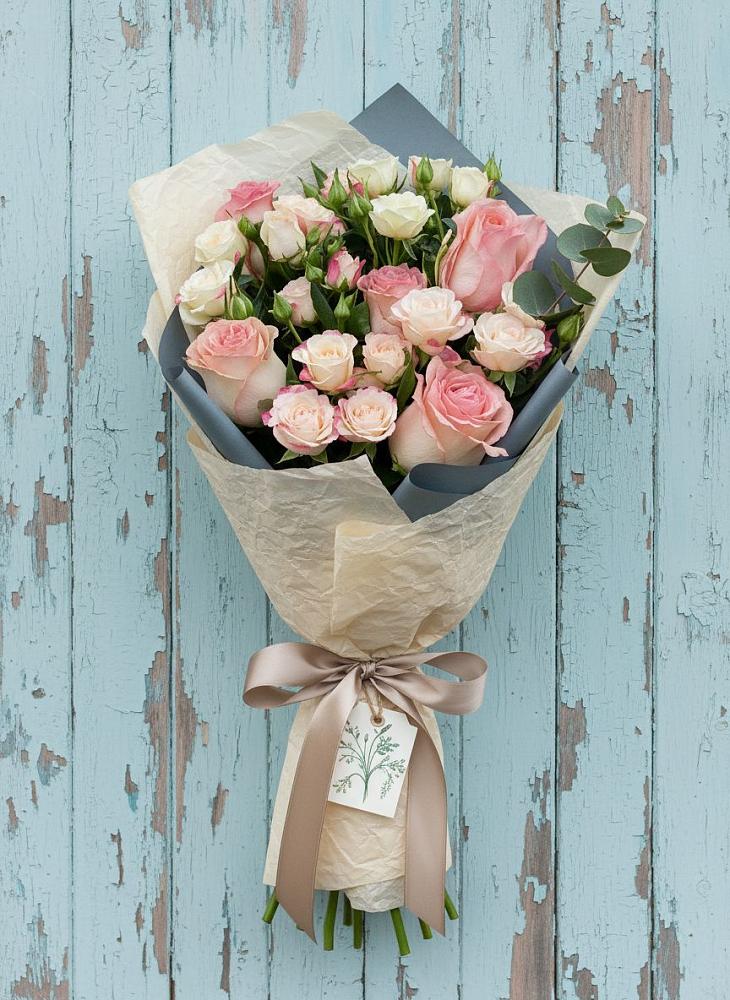 Букет цветов из: Розы в Железногорске