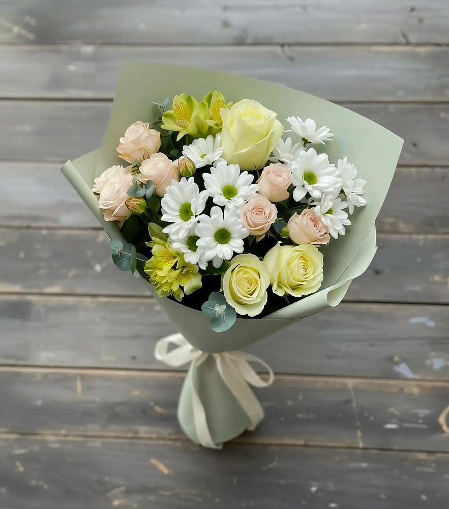 Букет цветов из: Альстромерии, Розы и Хризантемы в Железногорске