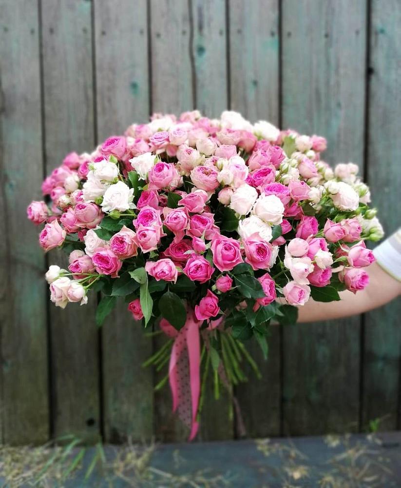 Букет Розовые кустовые розы Натали и Лав Лидия в Железногорске