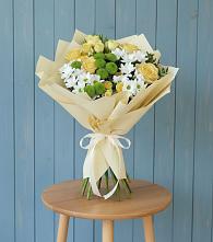 Букет цветов из:  Хризантемы и Розы в Железногорске