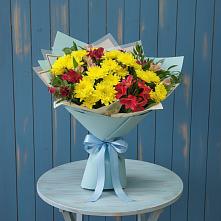 Букет цветов из:  Альстромерии и Хризантемы в Железногорске