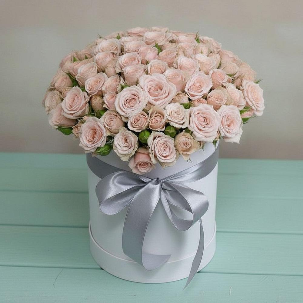 Цветочная композиция из Розы в шляпной коробке в Железногорске